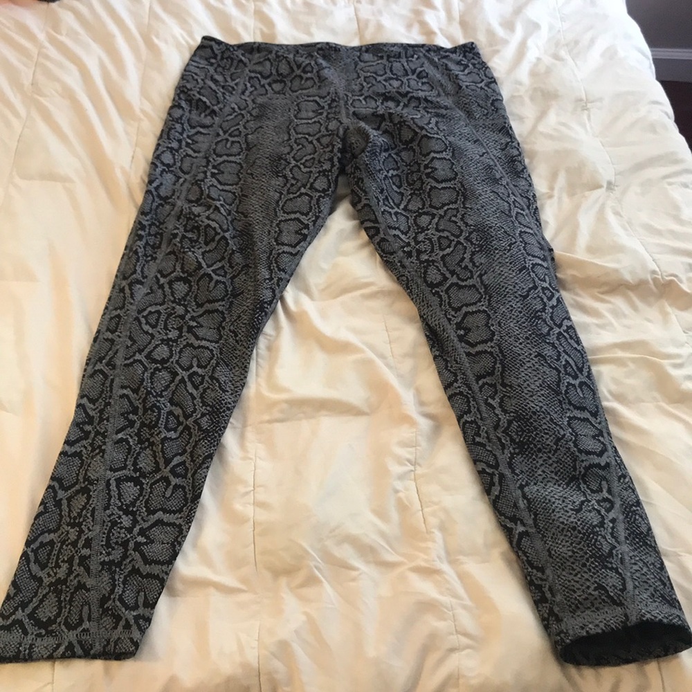 C9 champion snake print leggings in XXL